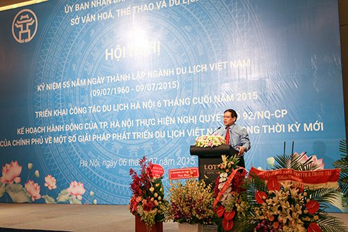 Phó Tổng cục trưởng Tổng cục Du lịch Nguyễn Quốc Hưng phát biểu tại hội nghị